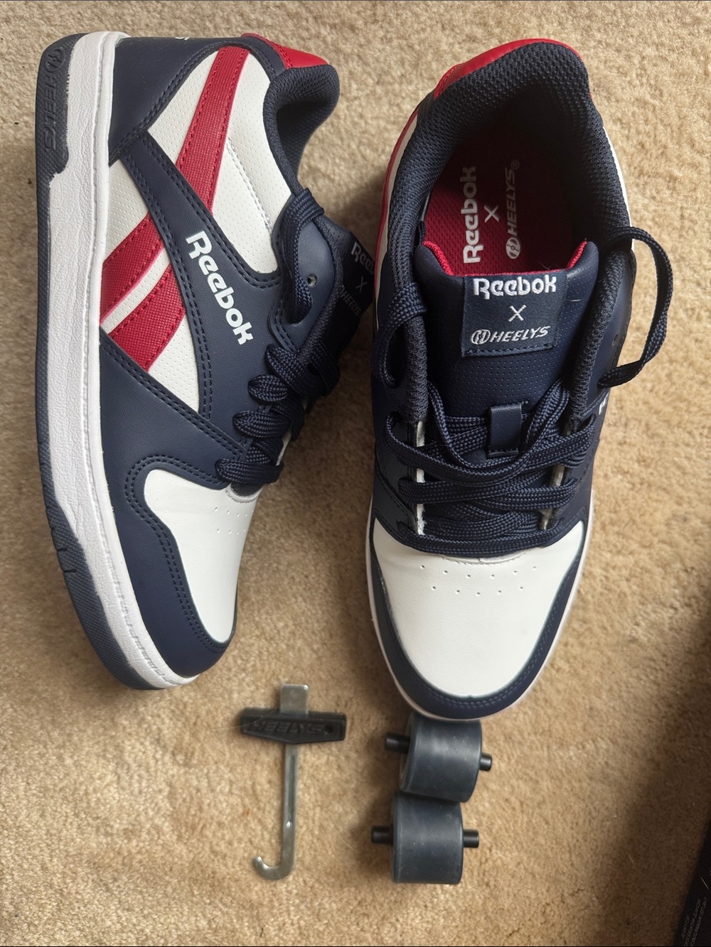 Heelys/ Reebok Navy White Red Skate Sneakers with Removable Wheels